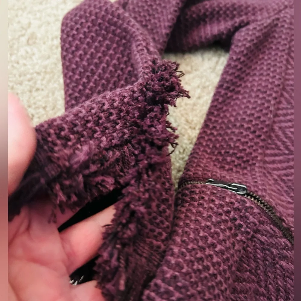 NWT NIC+ZOE Burgundy Frayed-Trim Tweed and Knit Mixed Blazer, Size Large - Picture 9 of 16